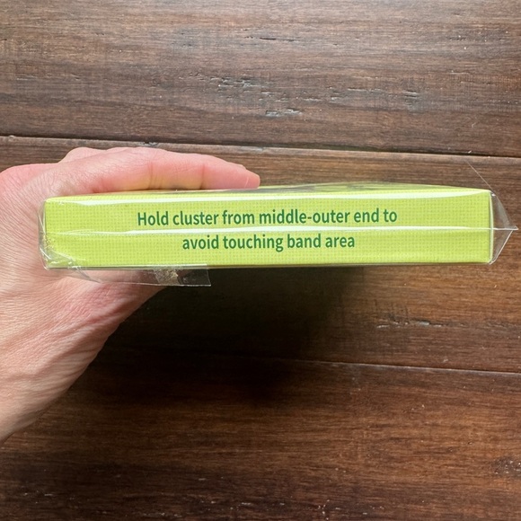 Keyyou Self Adhesive Lash Clusters - Picture 4 of 4